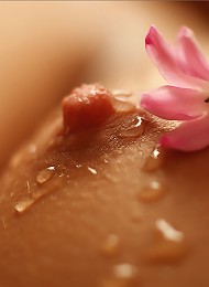 Lidija | Bodyscape Droplets